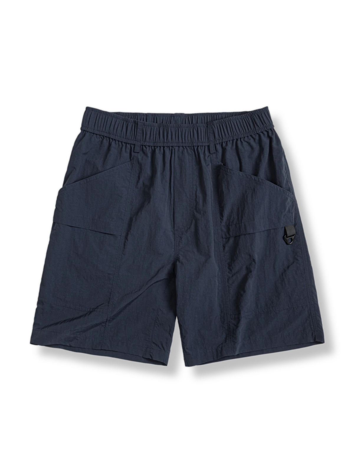 ビッグポケットと防水機能を備えたナイロンショートパンツ