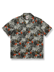 浮世絵風の鶏と虎柄を配したブラック&ホワイトのアロハシャツ