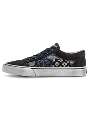 BOROパッチワークキャンバスシューズのローカットとハイカット全体画像、ペイズリー柄とスエード生地のディテール。