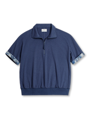 伝統的刺し子風パッチワークが特徴のBORO風ハーフジップポロシャツ。着脱しやすく多用途に活躍。