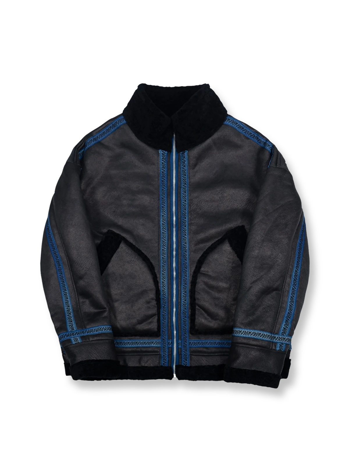 植物藍染めパッチワークとムートンが特徴の厚手シアリングジャケット。