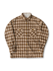 1950年代のダブルポケットCPOシャツを現代風にアレンジしたブラウンキャメルチェックのウール混フランネルオーバーシャツ。6つのポケットと三本針縫製が特徴。