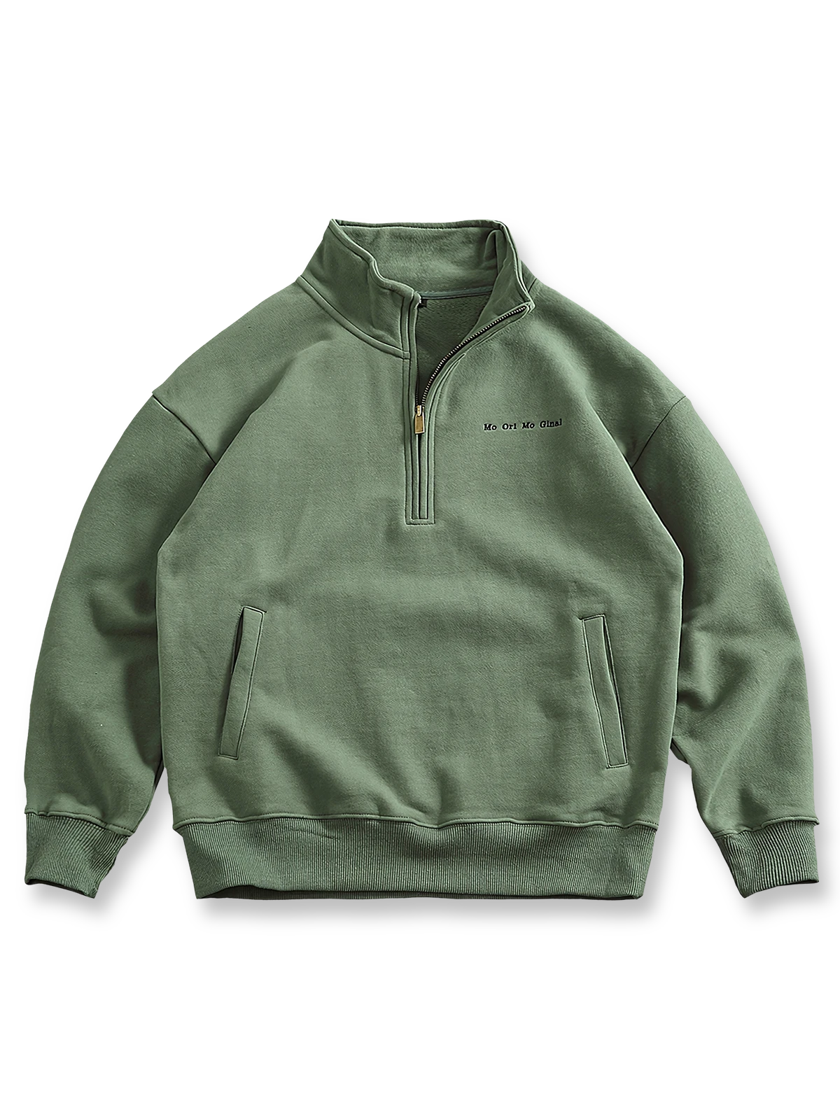 500g裏起毛コットンとハーフジップが特徴のプルオーバースウェット。