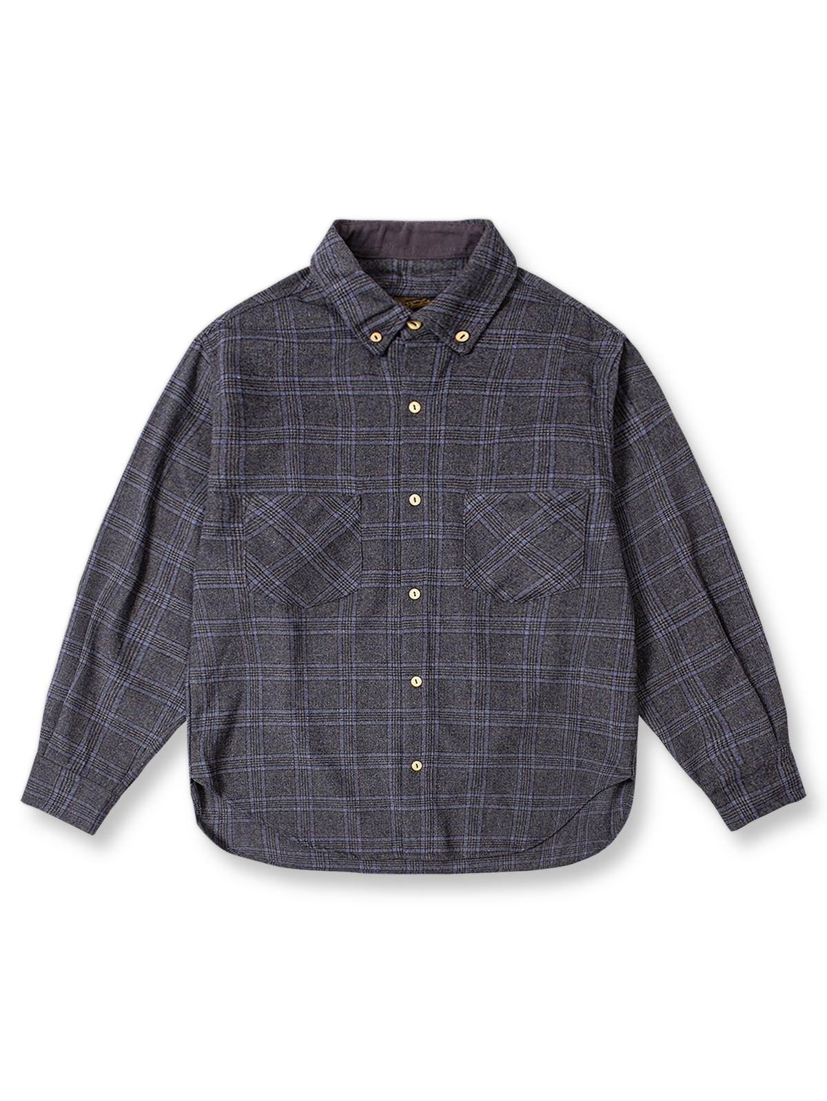 ヴィンテージ感のあるチェック柄のボタンダウンシャツ