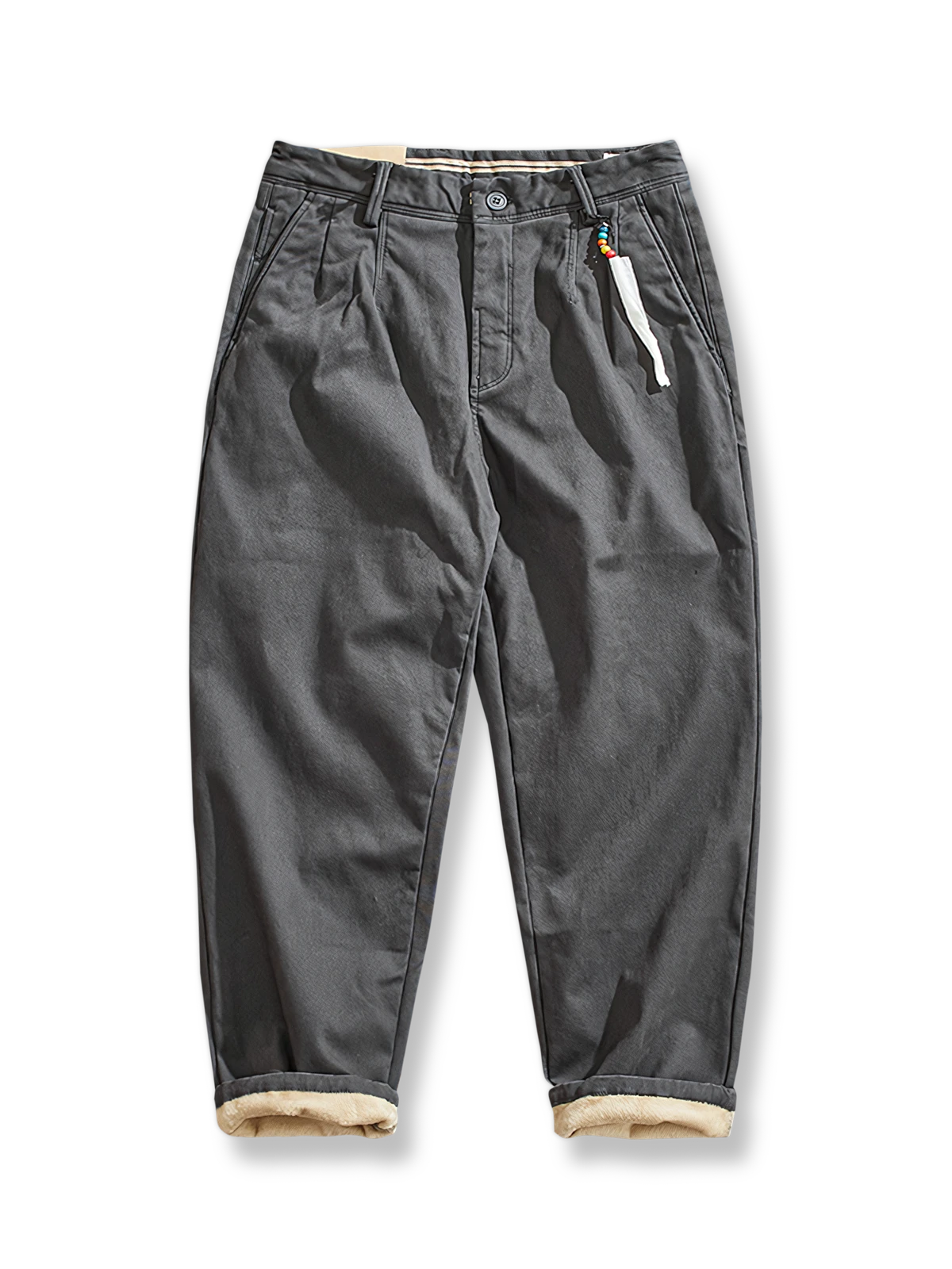 裏地フリース加工付きリラックステーパードシルエットのCHINOワークスラックス。