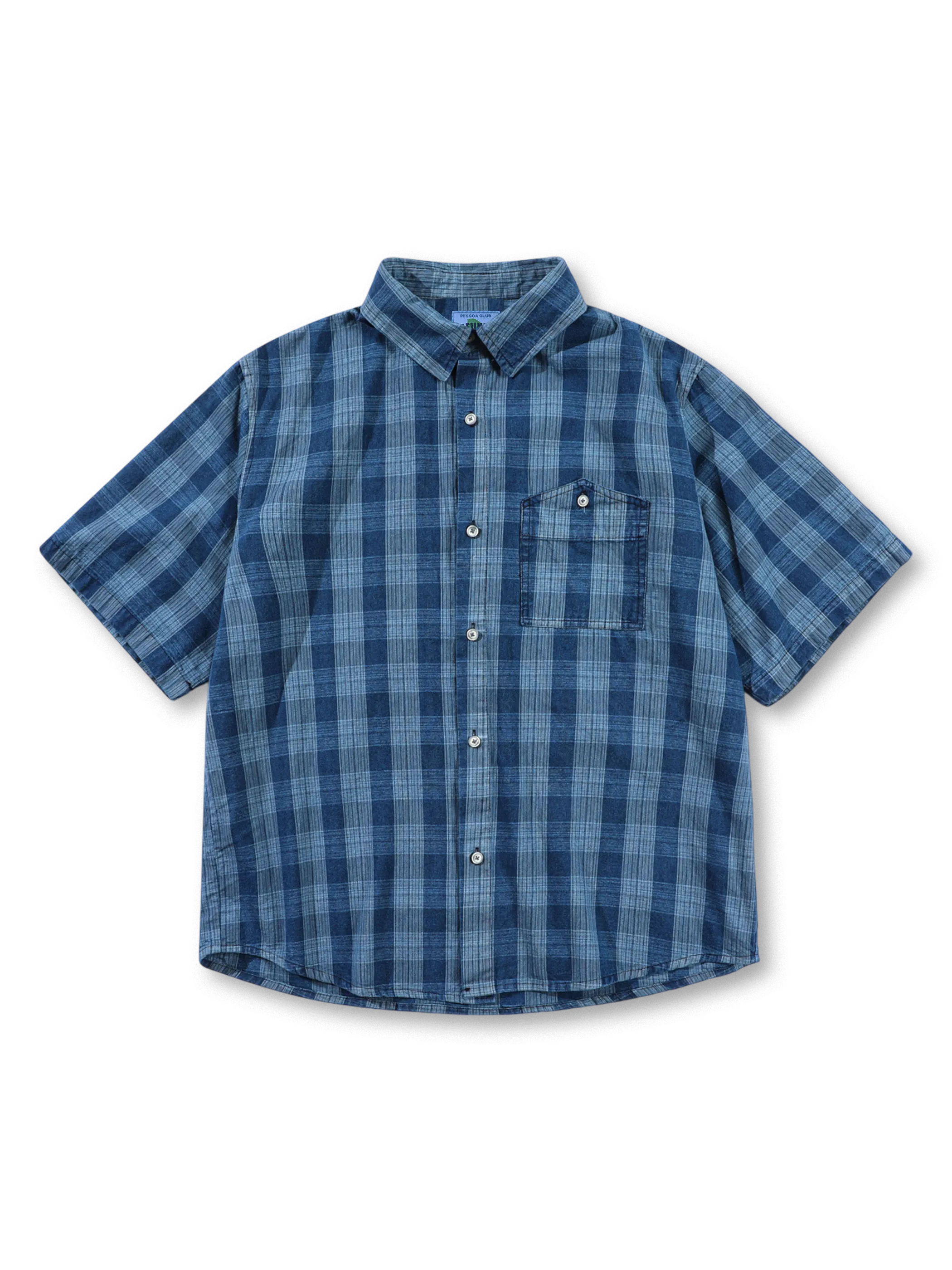 チェックとデニム調のコンビが際立つ多口ポケットワークシャツ