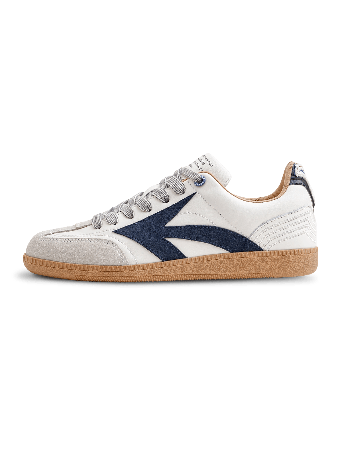 クラシックジャーマンフラットトレーナー。