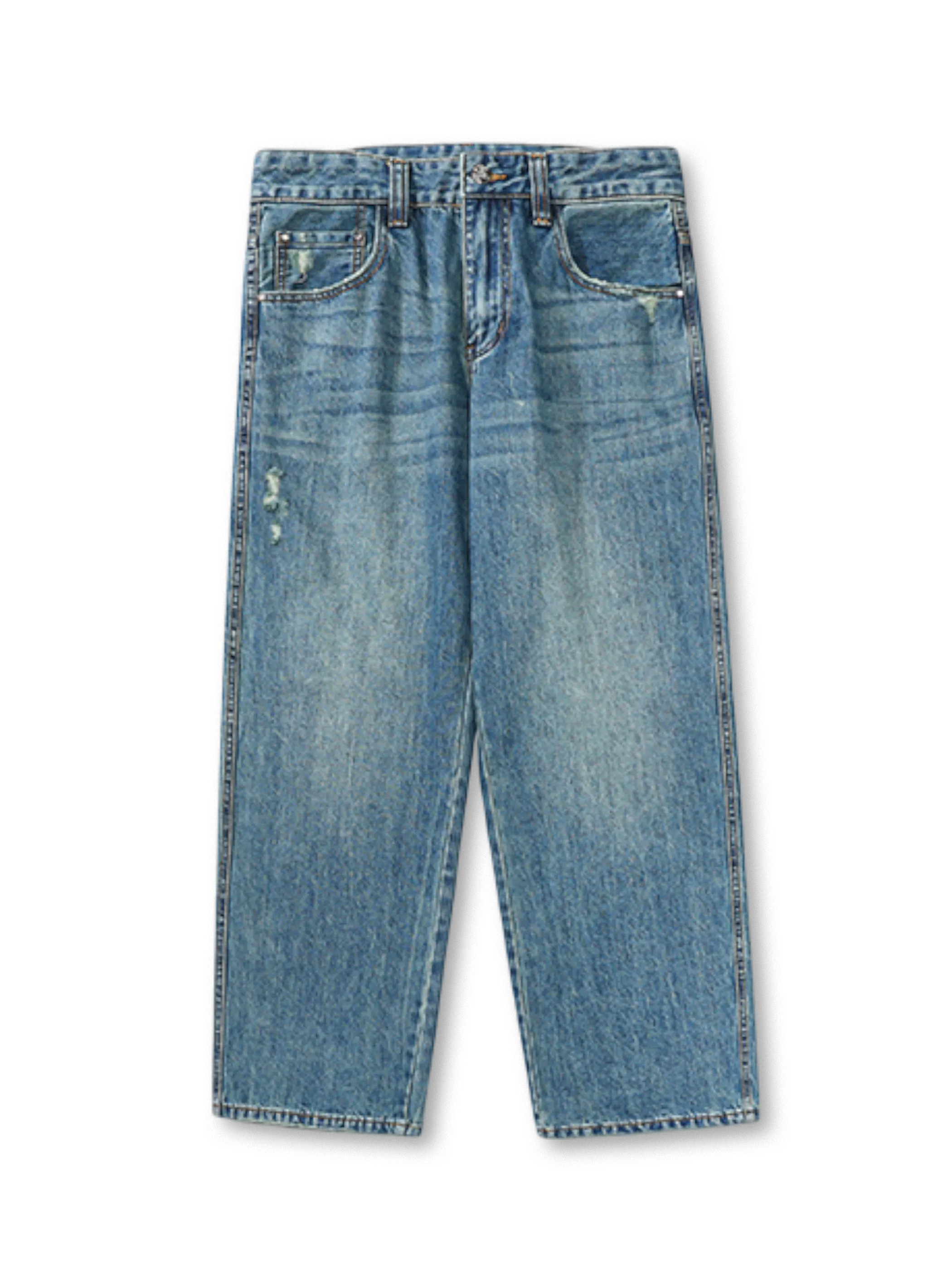 20世紀アメリカンワークウェア風デニムパンツ。ダメージ加工と赤刺繍ロゴ付きバックポケット。