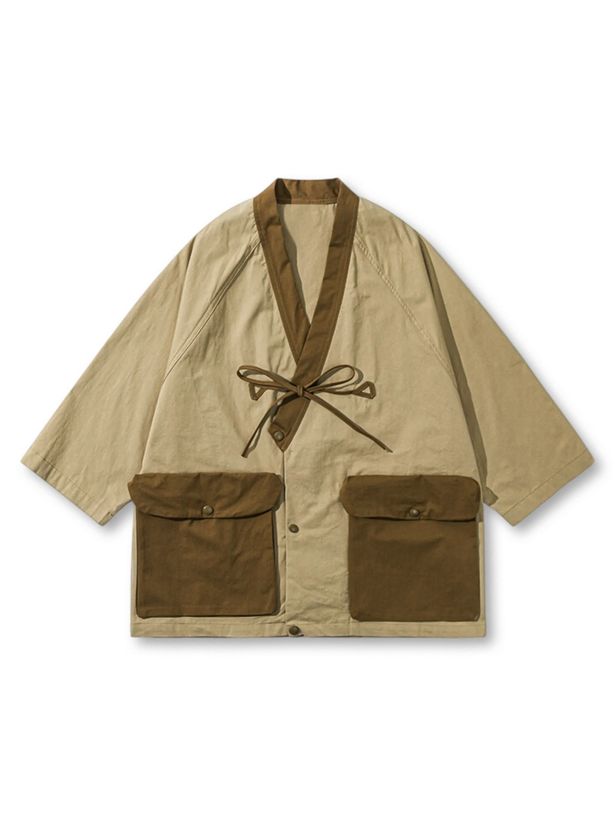 伝統的ノラギと配色ポケットが特徴の撥水コットンジャケット