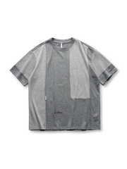 異なる編み地とカラーブロックを大胆に使ったパッチワークデザインのTシャツ