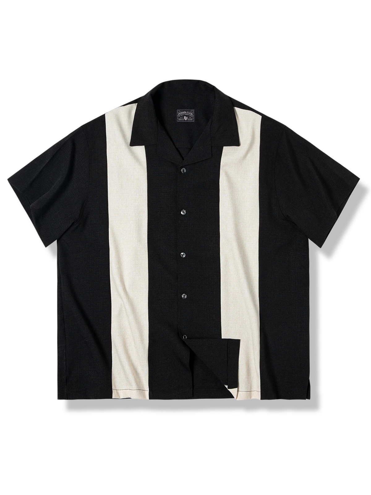 異素材パッチワークとキューバカラーが特徴の半袖シャツ。