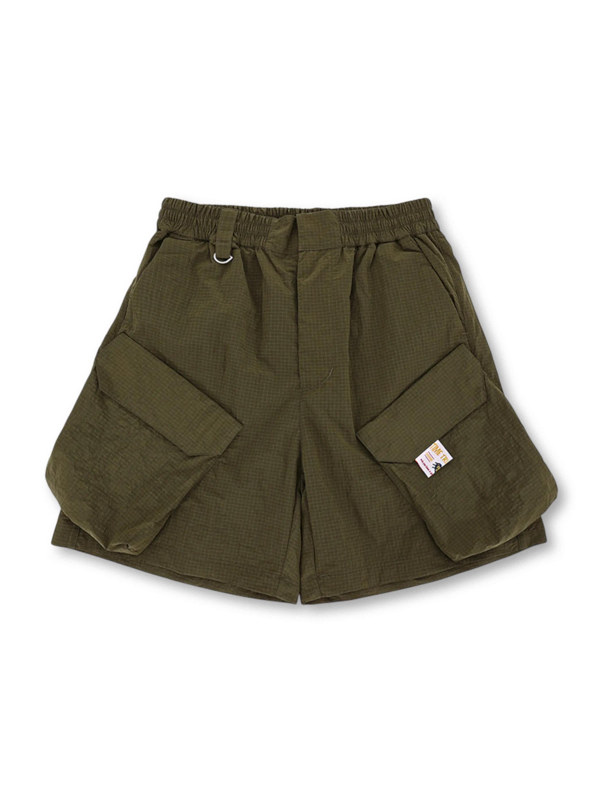 吸水速乾性に優れた“泡上”ポリエステル織物を使用した多ポケットカーゴショーツ