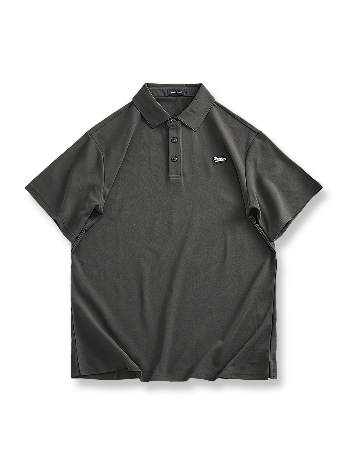 クールタッチ&速乾加工を施したメッシュピケ素材のポロシャツ。