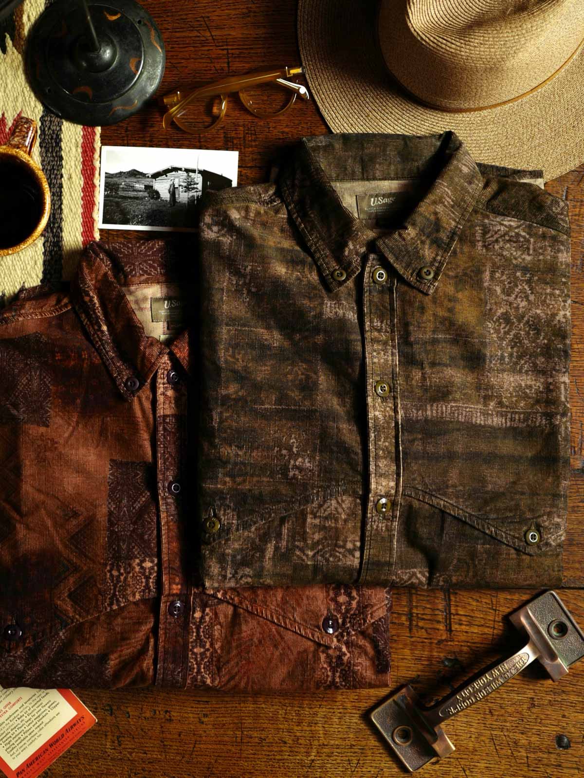 コーデュロイウエスタンプリントシャツの製品イメージ