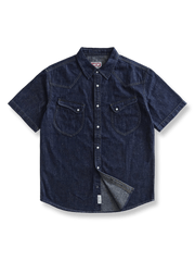 コットンリネン混紡のウォッシュ加工デニム半袖シャツ。