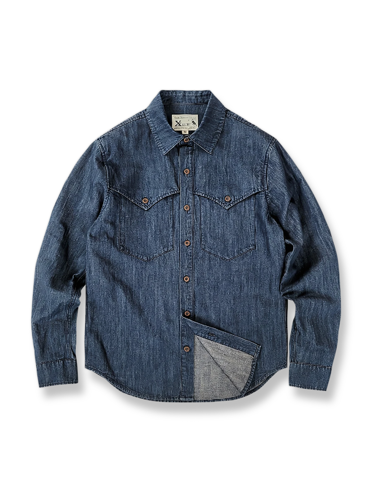 コットンとリネンの混紡生地にウォッシュ加工を施したデニム長袖シャツ