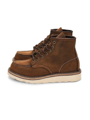 クレイジーホースレザーのレトロ風デザートブーツ。