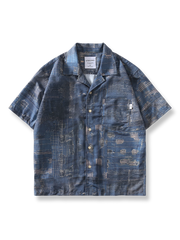 デニム生地の織り目と色ムラをリアルに再現したプリント半袖シャツ