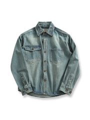 ウォッシュ加工が施されたライトブルーのヴィンテージデニムワークシャツ