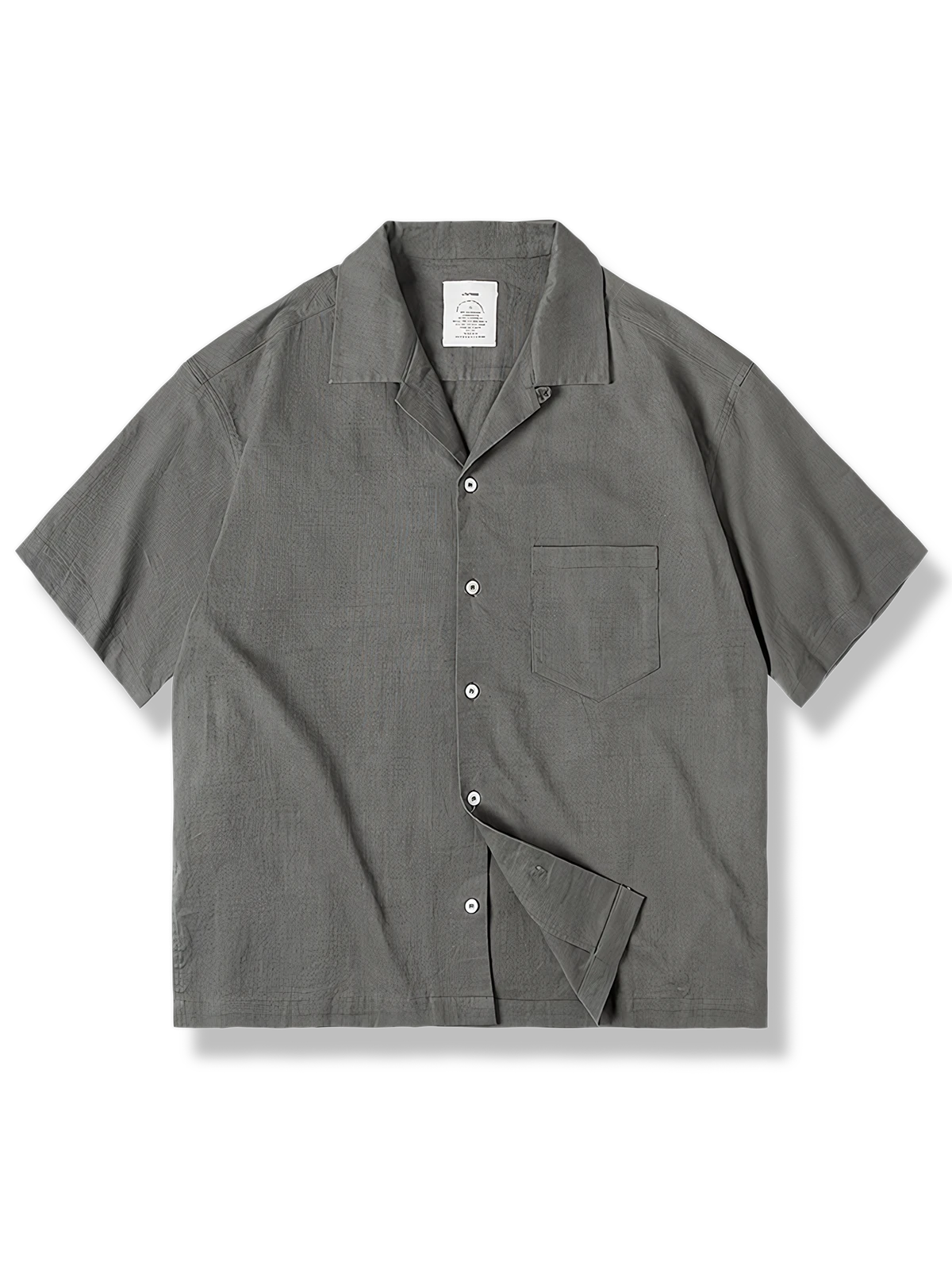 「ドロップショルダー コットン ヘンリーネック 半袖シャツ」春夏のカジュアルでワイルドな大人スタイルに最適なシャツ