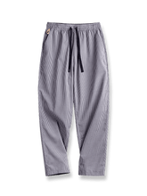 Easypantsシアサッカーストライプパンツ。