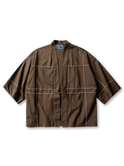 刺繍グリッドはんてんカーディガンシャツの全身ビュー、はんてん開襟とグリッド刺繍ディテールを強調。