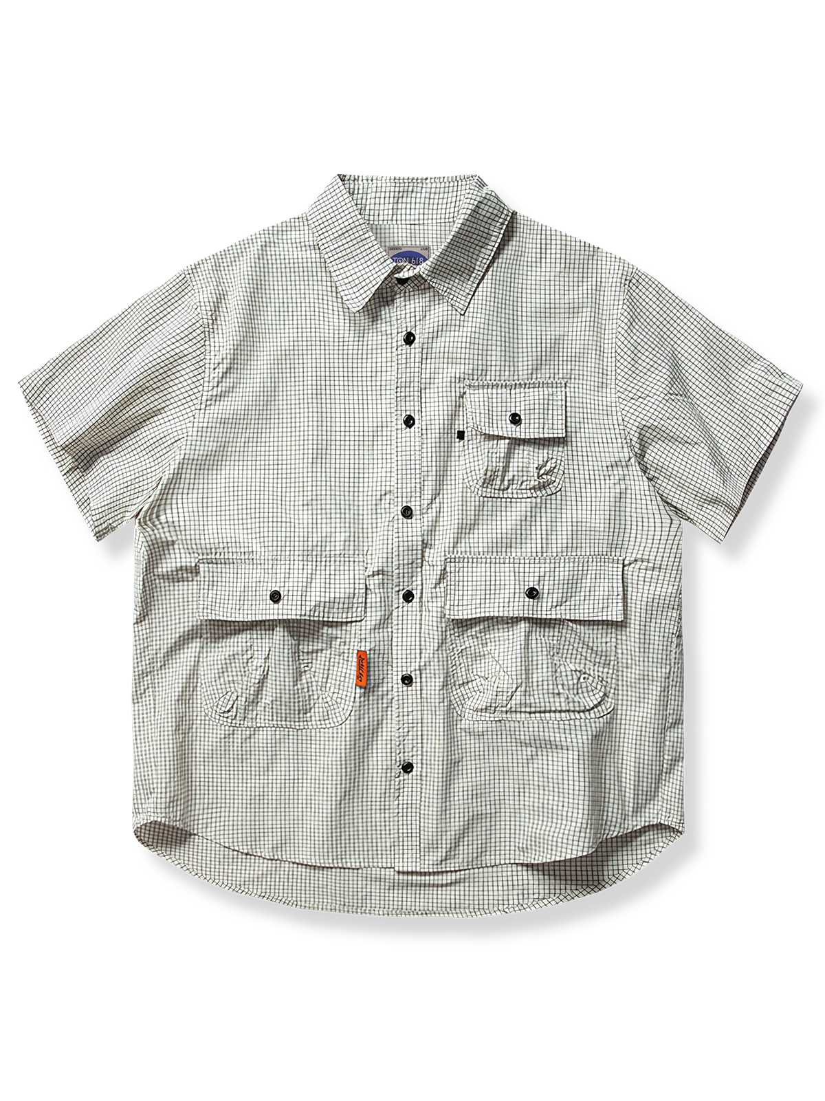 フラップポケット付きチェック柄半袖シャツ、都会的なカジュアルデザイン、快適な綿素材