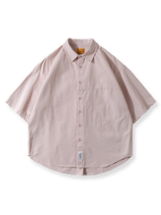 4色展開の隠しポケット付きコットン半袖シャツ