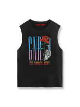 Guns N' Roses Tシャツ前面の銃とバラの図柄、Use Your Illusionロゴ
