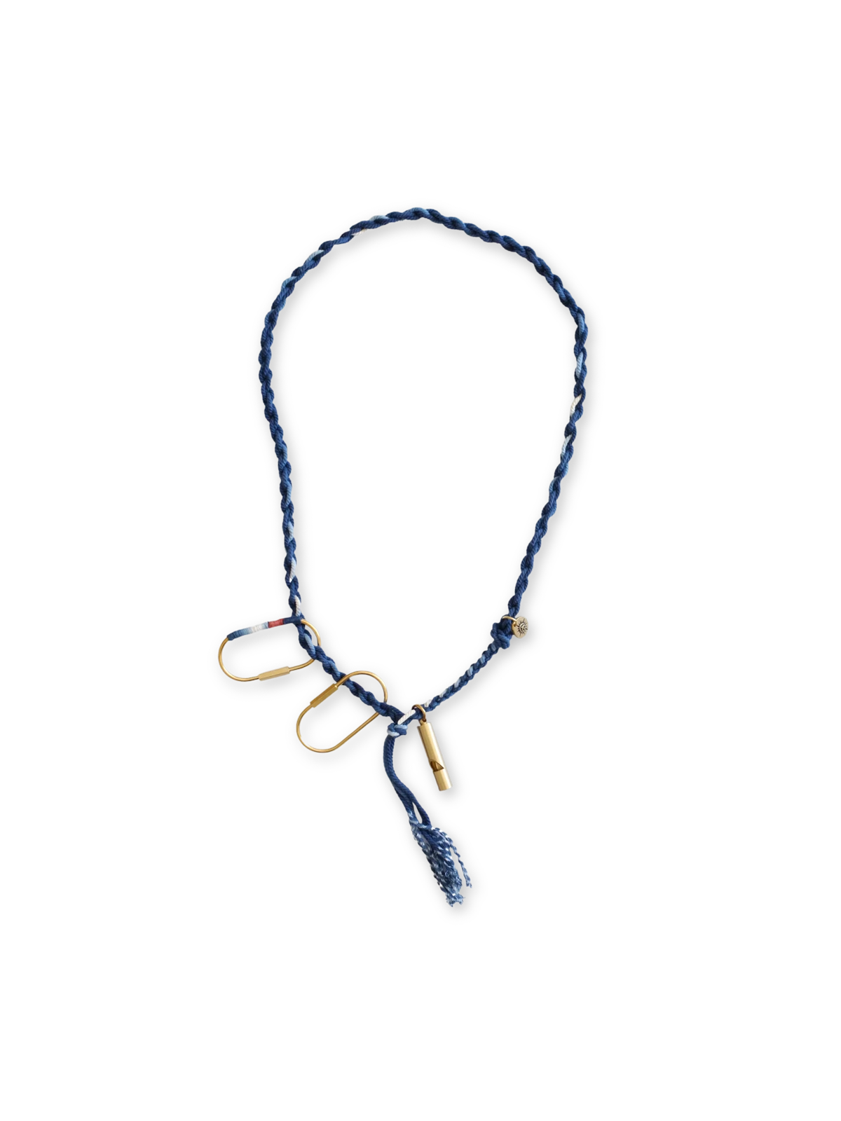 藍染めの編み込みコードと真鍮製サバイバルホイッスルを組み合わせたハンドメイドネックレス