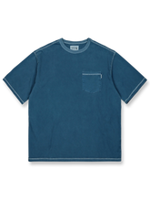 ガーメントダイと酵素ウォッシュ加工が施されたポケット付きヘビーウェイトコットン半袖Tシャツ