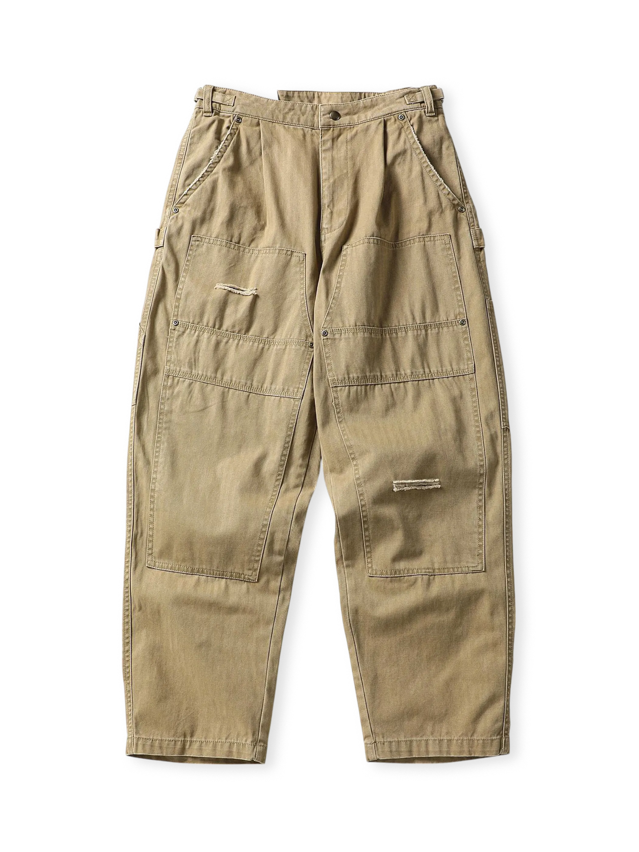 20世紀初頭アメリカ伐採作業員向けルーズカットで補強加工付きのワークパンツ。