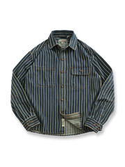 ヘビーストライプ柄と肘パッチが特徴のデニムワークシャツ。