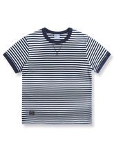 ブルー&ホワイトのストライプが施されたセーラーデザインの半袖Tシャツ