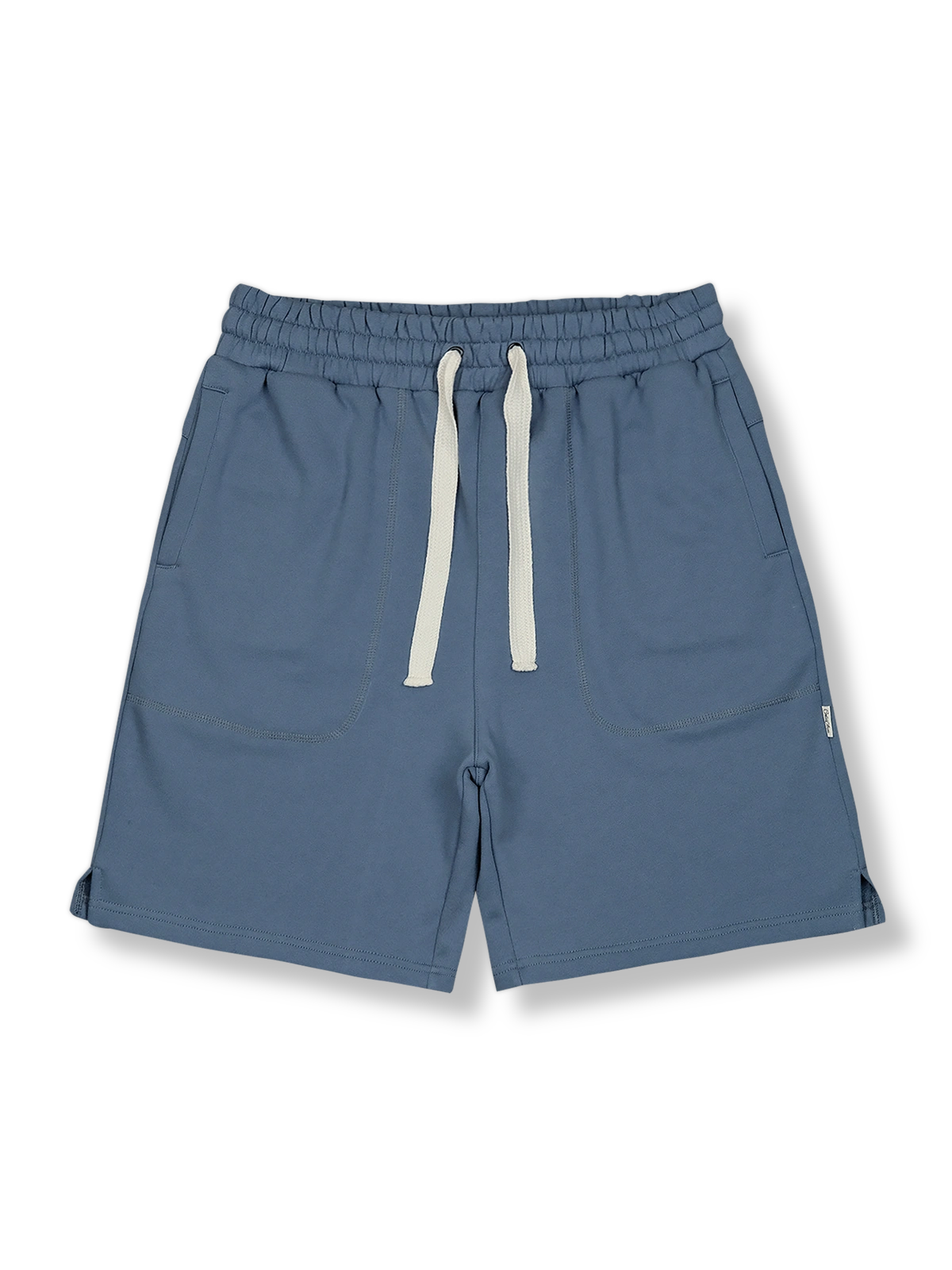 重厚ニット素材とドローストリング&ポケットが特徴のスポーツショーツ