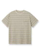 ヘンプ混紡リネン×オーガニックコットンのストライプ胸ポケットTシャツ。