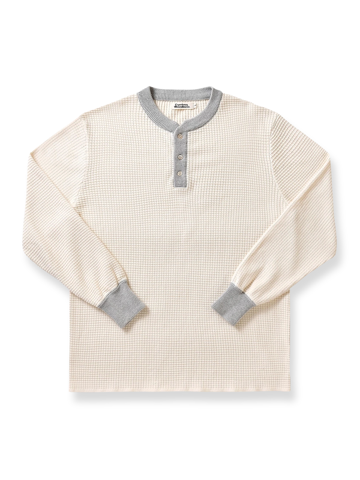 ヘンリーネック配色とワッフル編みが特徴の長袖Tシャツ