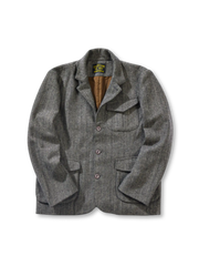 ヘリンボーンのウール混テーラードジャケット、フロントボタン、胸と腰に立体ポケット、コットン裏地と内ポケット、立ち襟対応の風紀ボタン付き