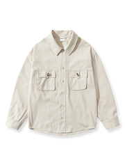 ヘリンボーン柄立体ポケットと木ボタンの長袖シャツ