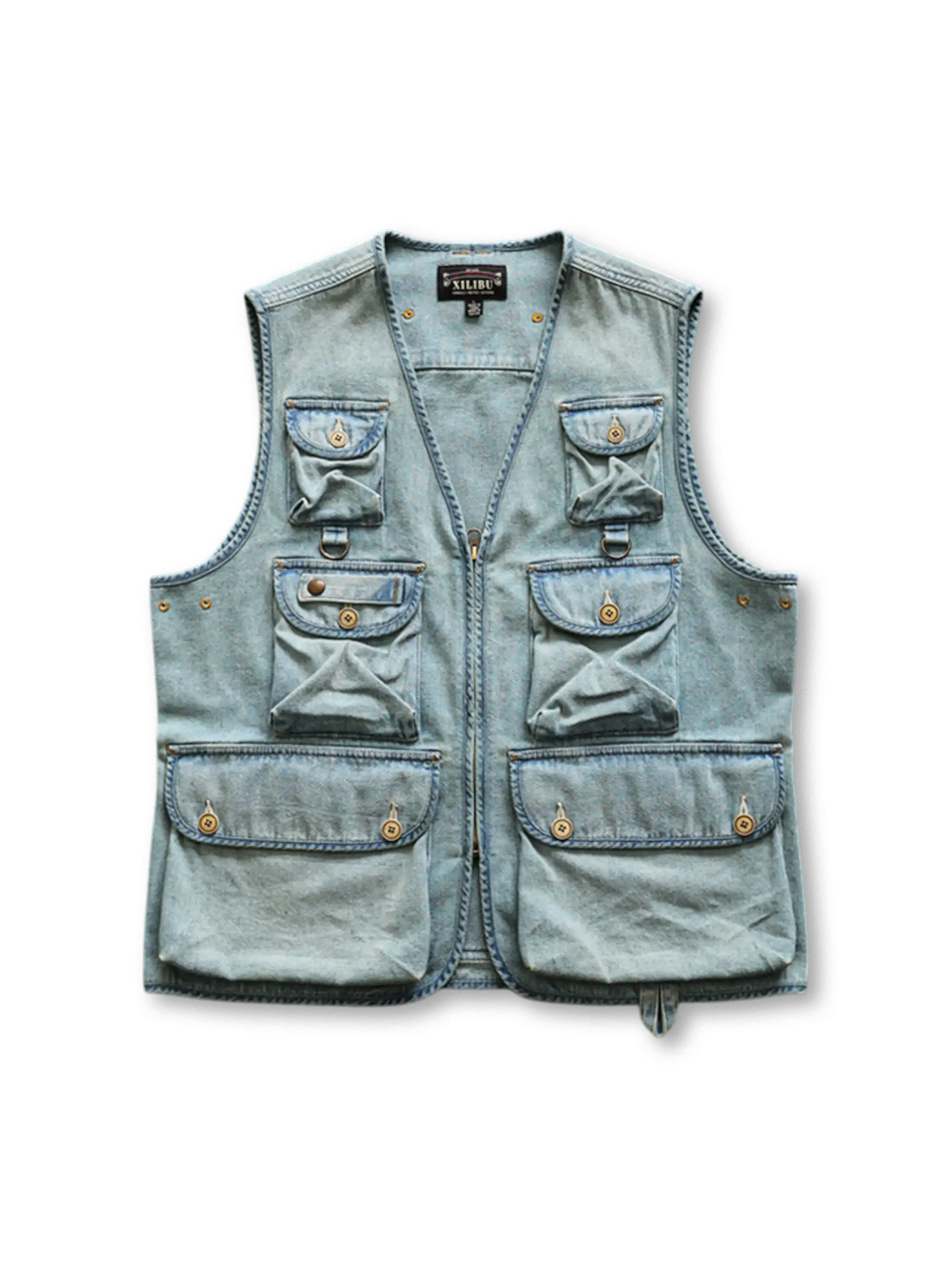 石磨きウォッシュ加工のハニカム織りデニムと多機能ポケットが特徴のフィッシングベスト。通気性良好でアウトドアに最適