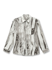 1990年代ストリートアートと日本の水墨画を融合させた一点ずつ異なるグラフィックが特徴の軽量ポリエステル素材のシャツ