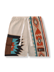 インターシャ編みのコントラストカラーニットショートパンツ。