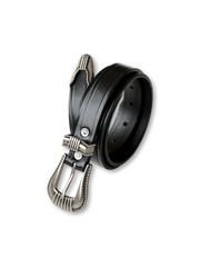 飴色にエイジングするイタリアンベジタブルタンニンフルグレインレザーベルト