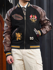 モデルがIVY常青藤ジャケットを着用し、ヴィンテージアカデミックスタイルとクラシックな魅力を表現。