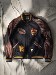 IVY常青藤ウールベースボールジャケットの正面。刺繍とヴィンテージデザインを強調。