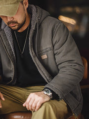 J141フード付きジャケットの着用スタイリング例