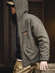 J141フード付きジャケットの着用スタイリング例