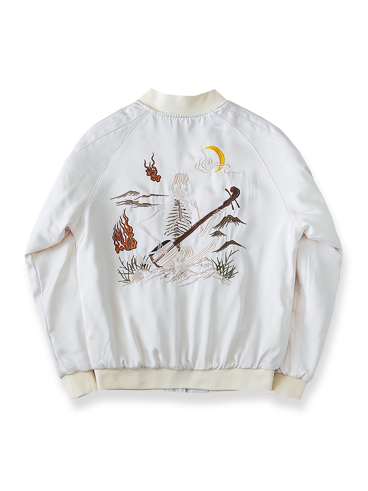 東洋刺繍が施された1940年代スタイルの高機能スカジャン