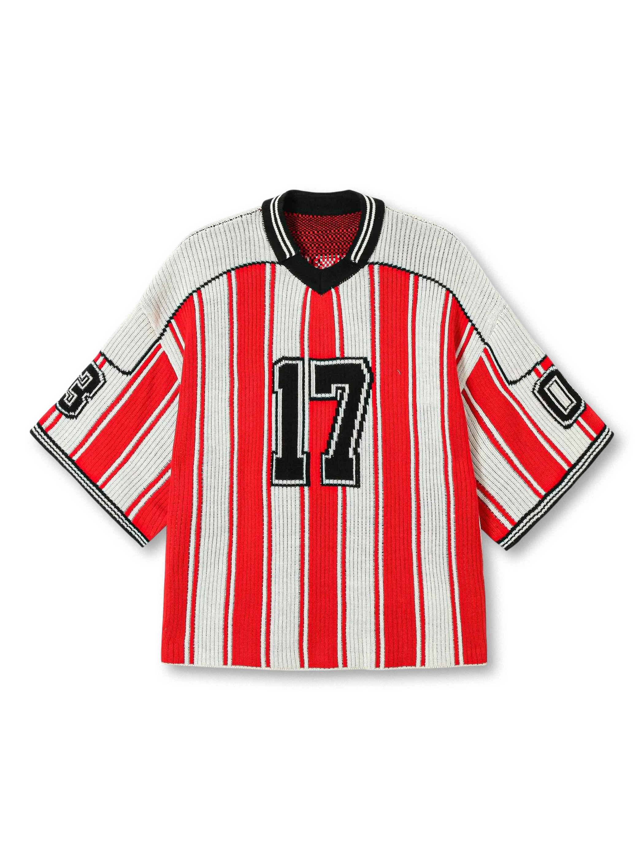 配色ラインとロゴワッペンが特徴のレジェンドナンバーベースボールニット