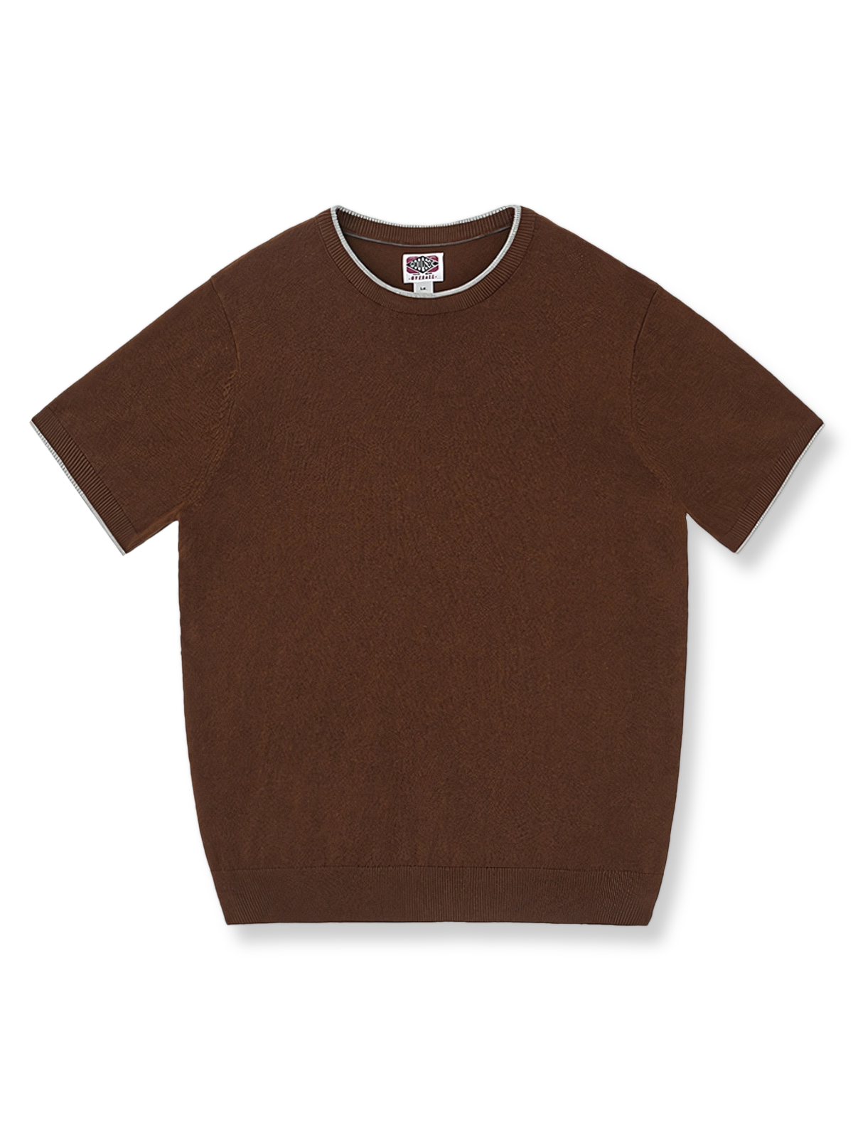 ホワイト、ブラウン、ワインレッド、ブラックの配色が映える薄手クルーネックカシミヤセーターの前面が見える商品画像